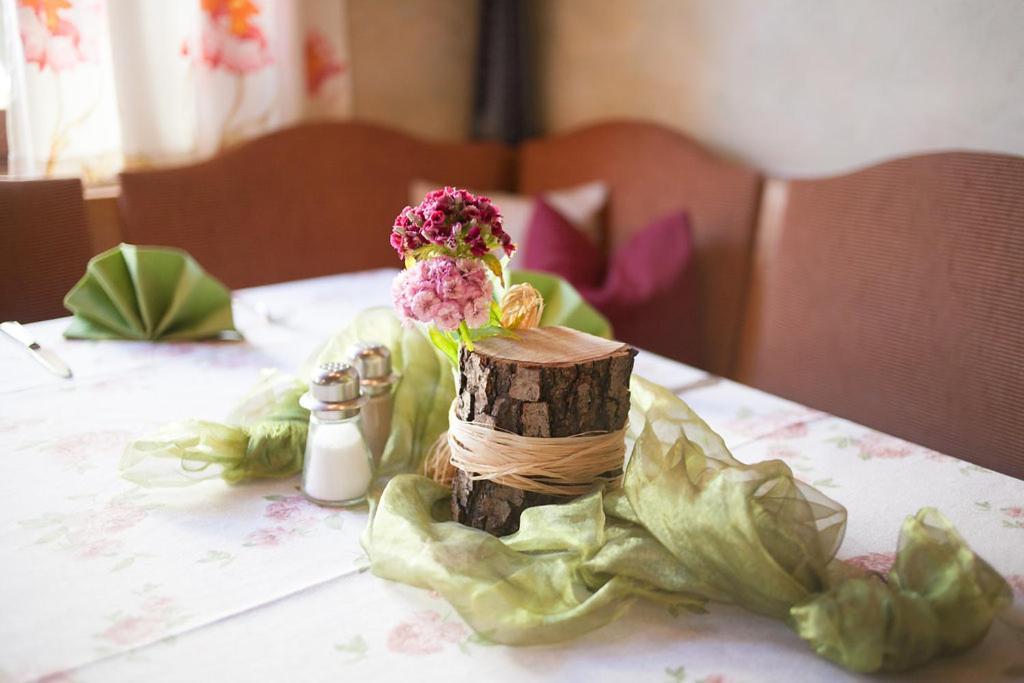 Hotel Brauereigasthof Schwanenbraeu Ebermannstadt Kültér fotó